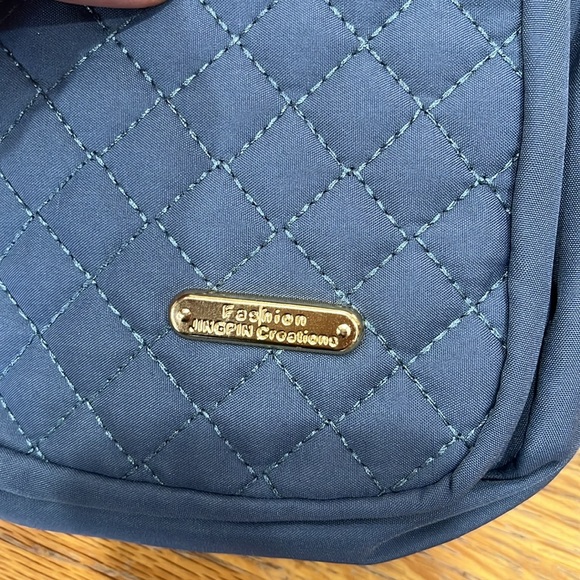 Cross body bag! - Picture 5 of 6